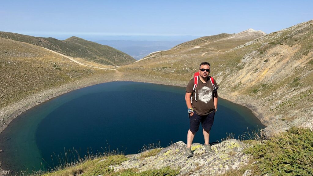 Uludağ Göller Bölgesi’nden Zirveye Trekking Deneyimi | Sıcakta Zorlu Ama Unutulmaz Bir Yürüyüş 4