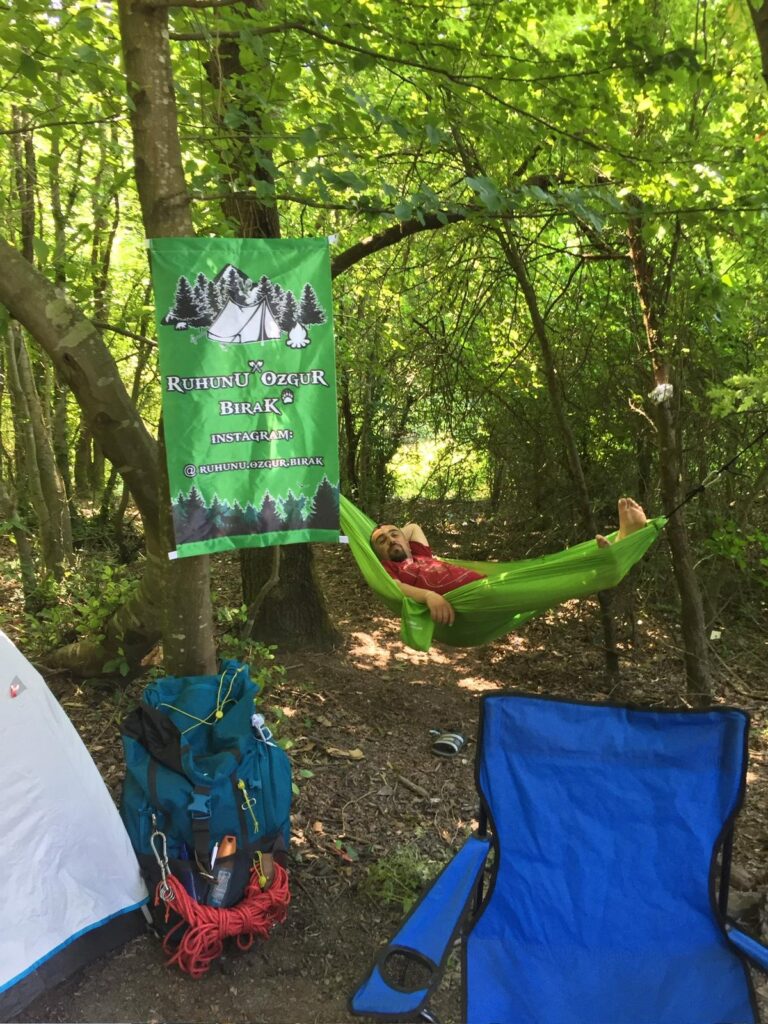 Motosiklet ile Kamp Deneyimi | Özgürlüğün ve Doğanın Buluştuğu Yolculuk 6